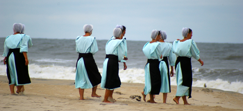 Amish at the beach